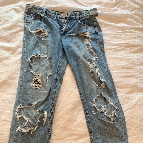 Asos ripped jeans - Picture 2 of 5